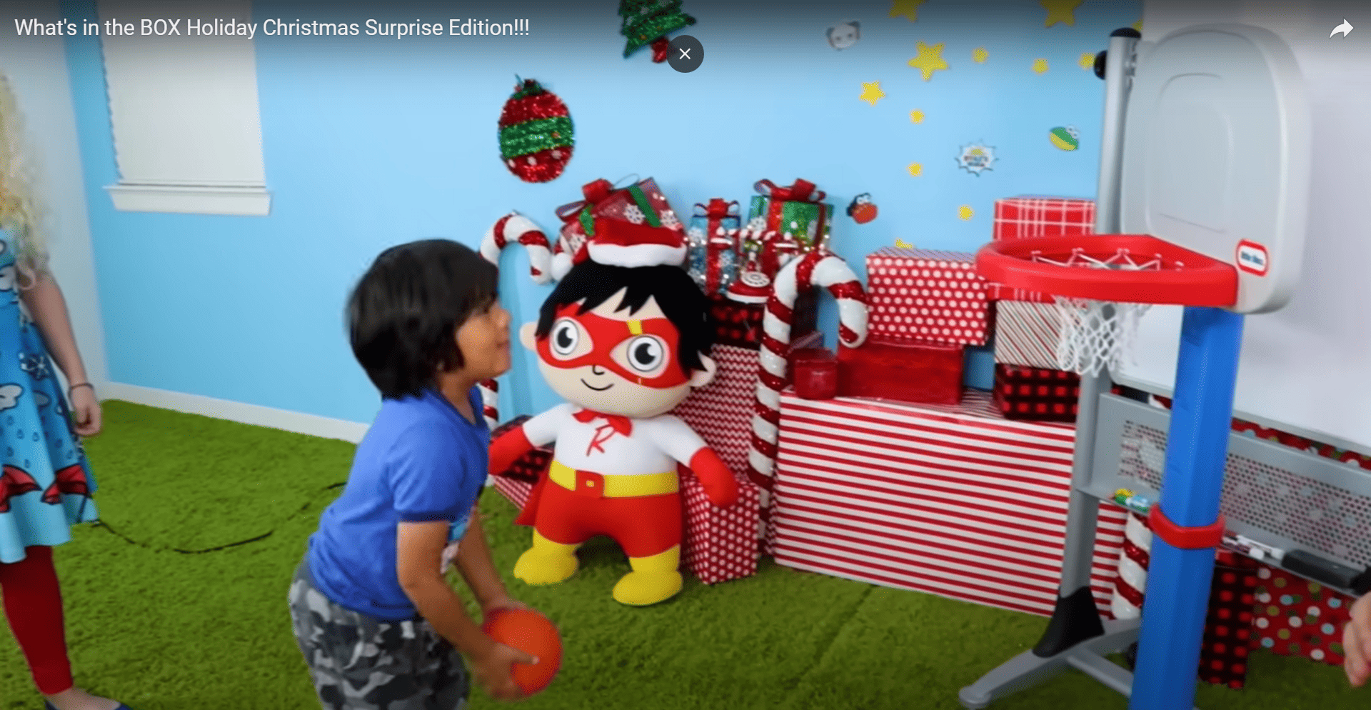 Ryan's World Christmas Video