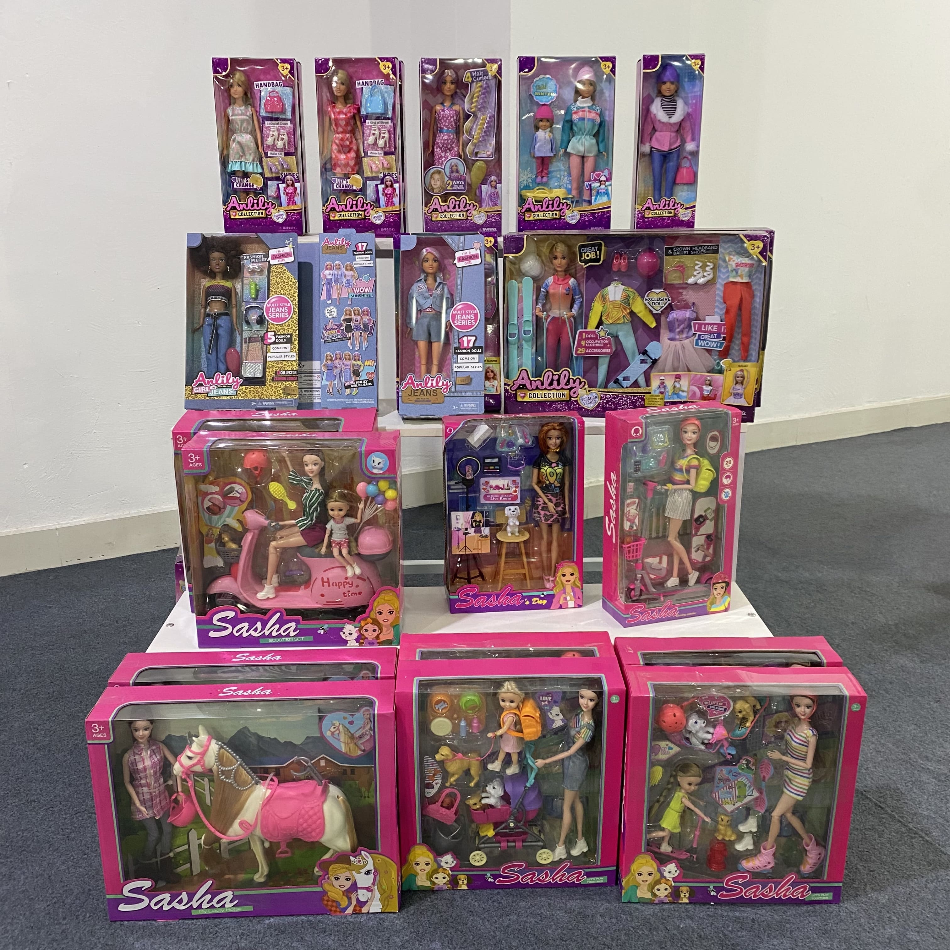 ZHORYA TOYS SHOWROOM 4