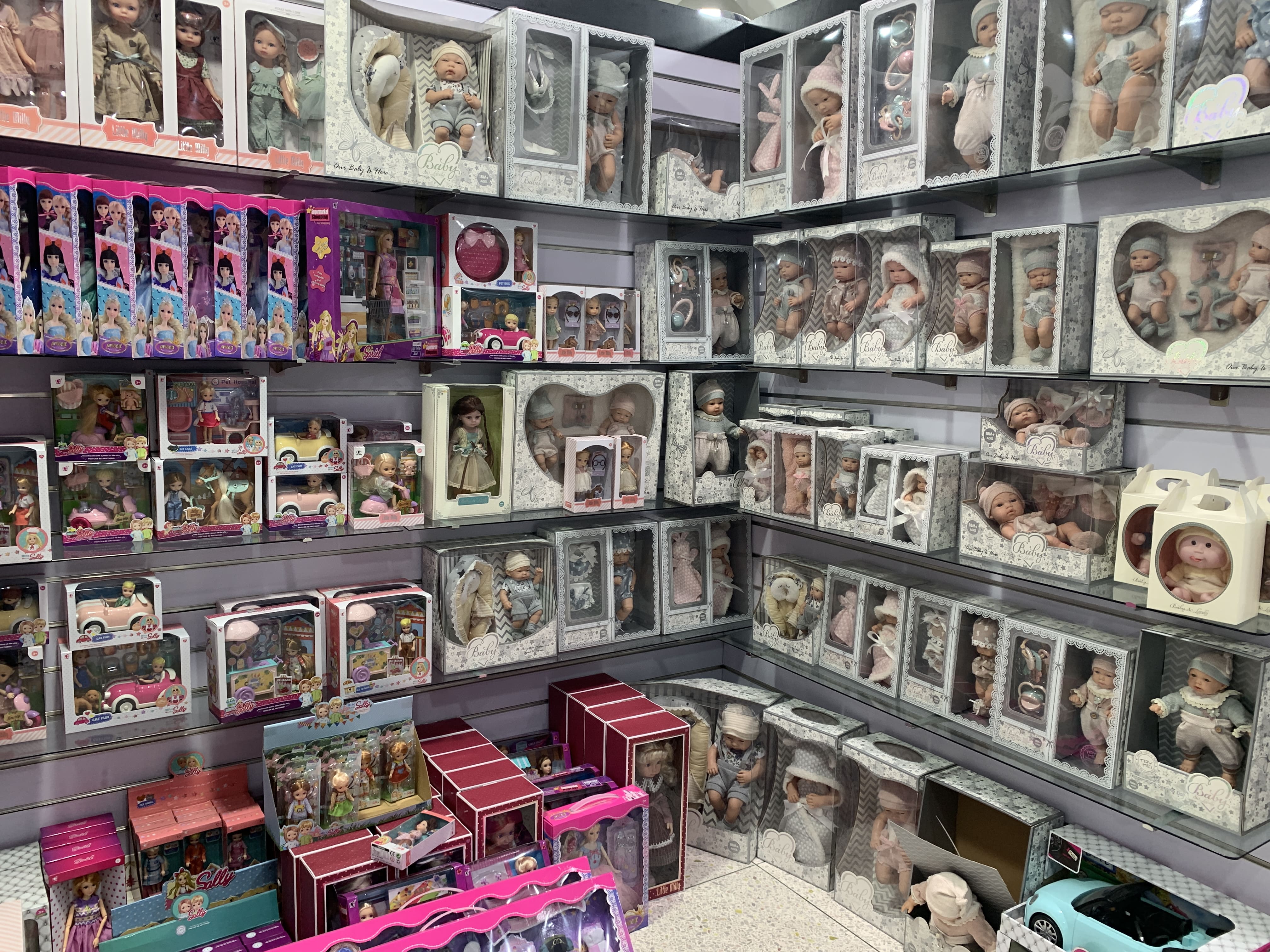 ZHORYA TOYS SHOWROOM 1